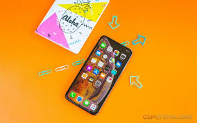 Apple® iphone® xs max simulator: Apple Iphone Xs Max Review The Competition The Verdict Pros And Cons