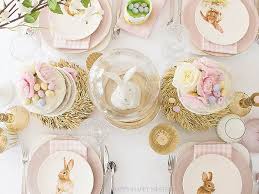 An easter extravaganza for the books! Setting A Simple Easter Table Easy Decorating Ideas Happy Happy Nester