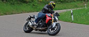We've seen design filings for both the f900xr and f900r as the f900r has a more dynamic look than the f800r, while the f900xr (we're glad bmw went with this name rather than the f850rs name some. Bmw F 900 R Im Alltagstest Kraftrad Blog Motorrader Und Mehr