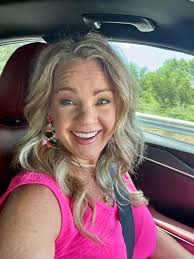 Hello my beautiful Queens, my name is Tiffany, and I love the fact that  there is a group of strong sisters who support each other and not tear each  other down. I