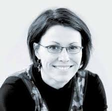 DEMOKRATI UNDER ÅBEN HIMMEL