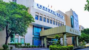 台北榮總肺癌多專科團隊核心人員 胸腔內科 彭瑞鹏 蔡俊明 李毓芹 賴信良 陳育民 邱昭華 胸外 許文虎 吳玉琮 放射 許明輝 吳美翰 病理 周德盈 李永賢 放療. å¿«è¨Š å°åŒ—æ¦®ç¸½æ¡ƒåœ'åˆ†é™¢çˆ†æŽ¡è³¼å¼Šæ¡ˆ16åé«˜å±¤é­ç´„è«‡ æ±æ£®æ–°èž