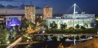 Deutsche bank analysts also noted. Wolfsburg Wie Ein Auto Eine Stadt Schuf Monumente Online
