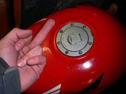 Hand grenade works very well to open the cap. How To Remove A Locked Gas Cap And Make It Keyless Cbr Forum Enthusiast Forums For Honda Cbr Owners