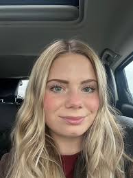 What hair color and style would look best