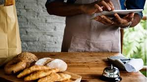 Mengusung tema maskulin, chen cs memesona dalam balutan kaus dan jaket lengkap dengan celana panjang. 5 Inspirasi Tema Buku Tahunan Sekolah Printqoe