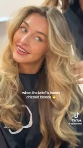 Hallie Morris (hallieanne22)