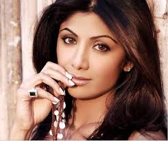 Expressing his love for shilpa shetty, raj kundra. Shilpa Shetty Bio And Hd Wallpapers For Desktop