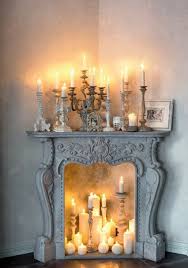 Deko Kamin Romantische Stimmung Mit Kerzen Und Laternen In 2020 Dekor Shabby Chic Dekoration Kamin Kerzen