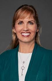 Whitney Armstrong's Instagram, Twitter & Facebook