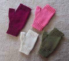 Jan 12, 2017 · if you've ever wondered how to knit a pair of fingerless mittens, this is the pattern for you. A Super Easy Pattern For Fingerless Gloves Knitting
