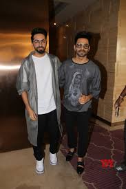 Ayushmann khurrana's brother aparshakti khurana opens up on his competition with brother | filmibeat. Mumbai Ayushmann Khurrana And Aparshakti Khurana Seen At Mumbai S Juhu Gallery Social News Xyz