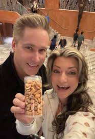 Balcony selfie 📸 I told my husband “If you fall, I will Cashew” 😁