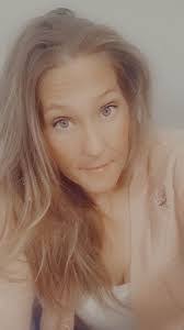 Teresa Acker's Instagram, Twitter & Facebook