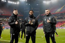 Met nieuws, wedstrijden en spelers. Feyenoord Rotterdam On Twitter Readytosupport The Team Uel Cskfey Https T Co Xveg8dhamq