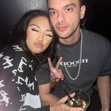 Michelle Force's Instagram, Twitter & Facebook