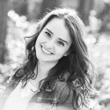 Priscilla Patton's Instagram, Twitter & Facebook