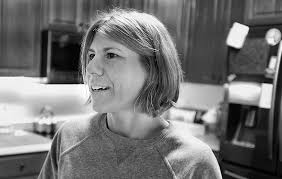 Lori Stroud's Instagram, Twitter & Facebook