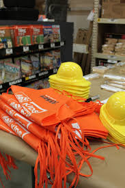 Brooklyn S Home Depot Party Project Nursery Home Depot Party Construction Birthday Parties Construction Birthday