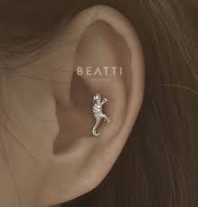 Gecko Lizard Cartilage Earring Conch Earring Tragus Helix Etsy Ear Jewelry Cartilage Earrings Unique Helix Earrings