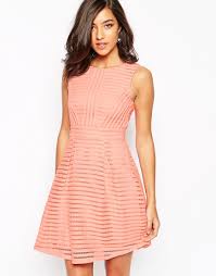 Mode femme de qualité à petits prix sur blancheporte.fr Une Robe Corail Pour Ma Tenue De Demoiselle D Honneur