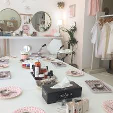 Salon De Beaute Les Coquettes Party Beauty Salon Atelier Beaute Evjf Anniversaires Baby Shower Kids Party Master Cla Beauty Party Decor Home Decor