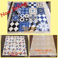 Seperti yang kita tahu, keramik sangat bervariasi harganya. Keramik Lantai Kamar Mandi Kia 25x25 Shopee Indonesia