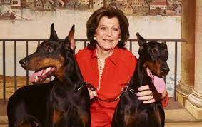 Profesor tadeusz łapiński wraz z żoną został odnaleziony martwy w domu w miejscowości zajezierzcze. Nie Jestem Corka Brezniewa Rozmowa Z Prof Ariadna Gierek Lapinska