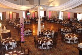Pelazzio Full Service Wedding Venue Has Ambiance Lighting Packages Available Houston Wedding Up Wedding Venue Houston Wedding Venue Packages Wedding Venues