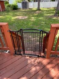The backyard dog outdoor dog gate is a versatile pet barrier made of 100% recycled plastic. Carlson 33 H Weatherproof Outdoor Dog Gate Black Walmart Com Walmart Com