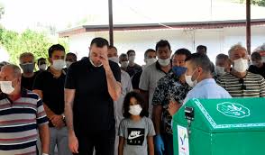 Giriş:14 mart 2017 09:30 güncelleme:25 mayıs 2021. Adalet Bakani Abdulhamit Gul Den Muge Anli Aciklamasi Aleyna Cakir Dosyasi Arapsacina Donmustu