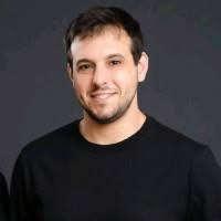 200+ perfis com “Rosenberg”