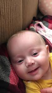 Reese reacting to her daddy singing the son he wrote her. #babiesoftiktok  #fyp #foryoupage #sweetgirl @sethmackinmusic