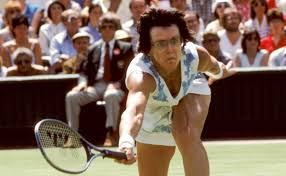 1 professional tennis player who has compiled a total of 39 grand slam titles, 12 in singles, 16 in women's doubles, and 11 in mixed doubles. Top 10 Oldest Wta Singles Champions Billie Jean King Top But Venus And Or Serena Williams Could Pip Her Tennis365