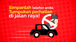 Sebuah kampung di gujarat india, melarang wanita bujang menggunakan telefon bimbit selepas beberapa pemimpin setempat menganggap teknologi itu mengganggu masyarakat. Jkjr Bahaya Menggunakan Telefon Bimbit Youtube