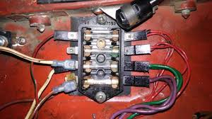1977 Mgb Cold Stock Fuse Block Photo Wanted Mgb Gt Forum Mg Experience Forums The Mg Experience