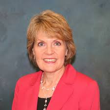 Charlotte Assistant City Manager Julie Burch to retire