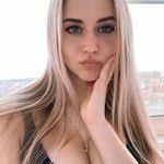 Estelle Copeland's Instagram, Twitter & Facebook