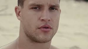 William Edge's Instagram, Twitter & Facebook