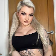 I used to go to church twice in a day and was banned from the internet -  now I make thousands a month on OnlyFans - Wales Online