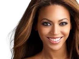 Pin By Beverly Corrie On Singers Hair Color For Dark Skin Beyonce Hair Beyonce Hair Color