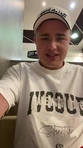 Beim Schachtelwirt #mecces #megges #derM #burger