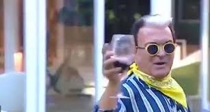 Il messaggio dell'opinionista del gf16 a tutti coloro che lo seguono Cristiano Malgioglio Prima Notte Nella Casa In Una Camera Pensata Per Lui