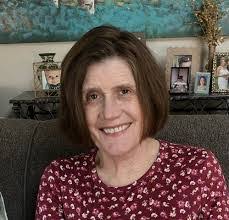 Linda Teets's Instagram, Twitter & Facebook