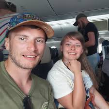 Hey all! I'm looking for a new fitness group to join, possibly yoga or  pilates. But would be up for anything that's beginner friendly! Wanting  somewhere that offers evening/ weekend classes and