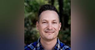 Justin Piazza's Instagram, Twitter & Facebook