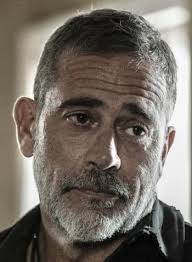 La moglie e il figlio di Negan subiranno la stessa morte di Lori nei  fumetti? : r/thewalkingdead