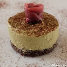 Impossible pour vous de résister à une part de cheesecake après ça les astuces infaillibles pour enlever l'odeur de l'ail sur les doigts. Cheesecake Avocat Cacao Et Magret De Canard Seche Mamou Co