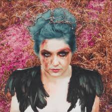 Hey I'm a singer from England and I'd like to perform at an open mic in  Prague tomorrow night but I would love to meet a guitarist who would like  to do