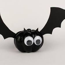 Halloween fait partie des fêtes préférées des enfants. Les Chauves Souris D Halloween Tete A Modeler